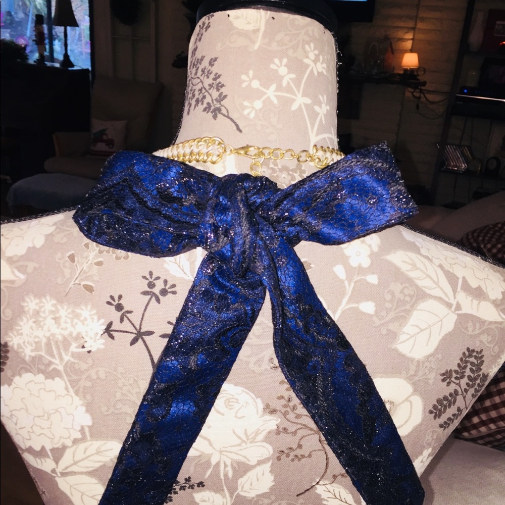 Dress - Picture 7 of 7